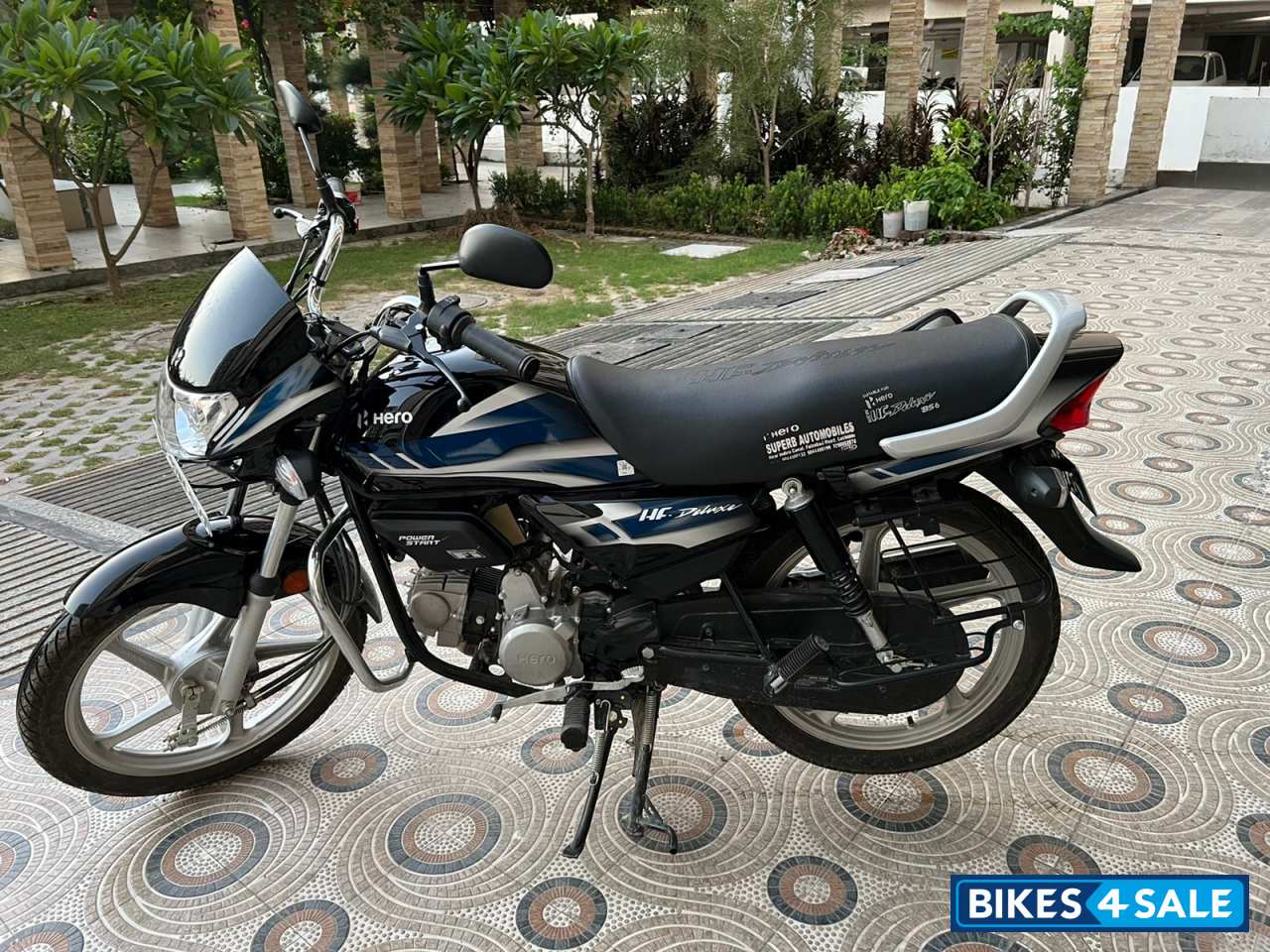 Hero HF Deluxe