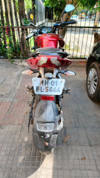Red Bajaj Pulsar 200 NS