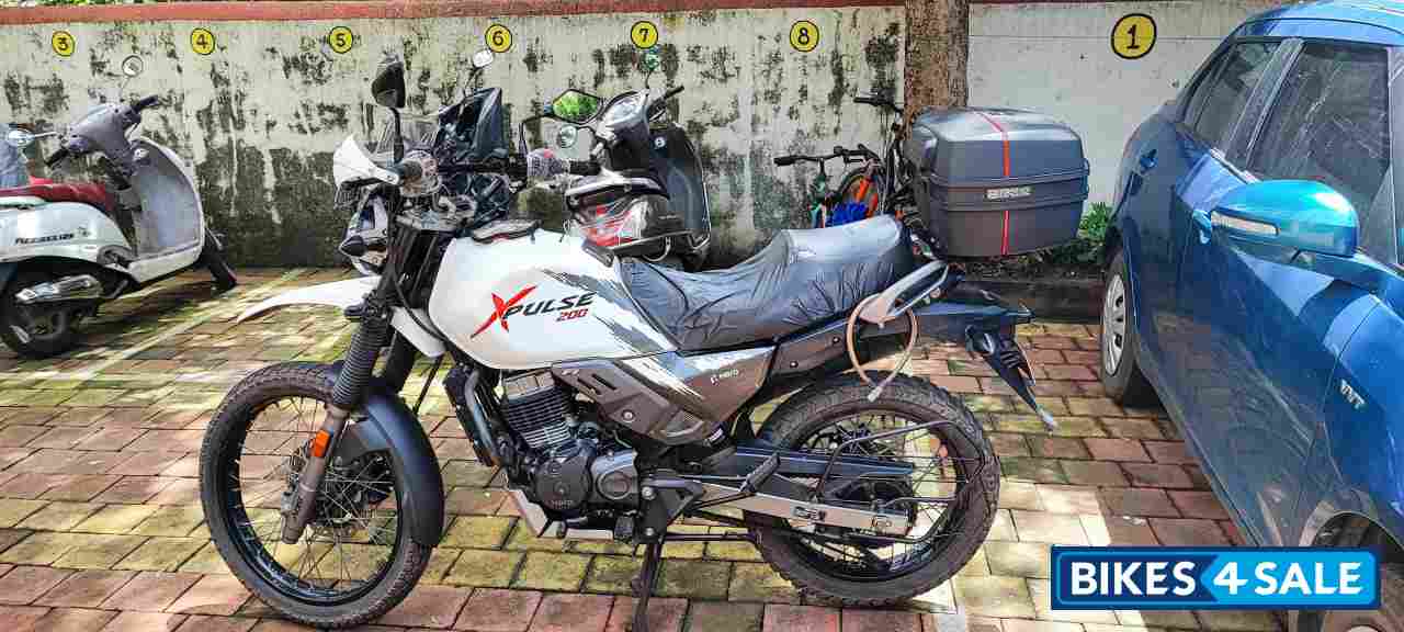 Hero XPulse 200 BS6