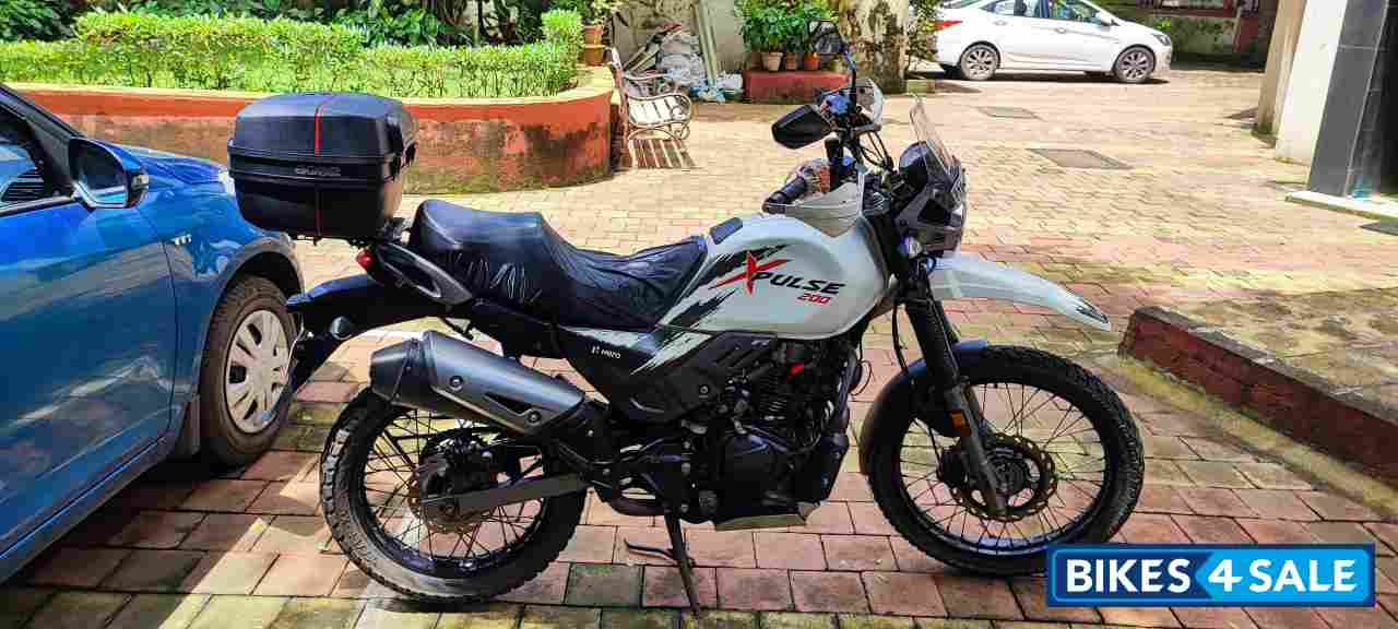 Hero XPulse 200 BS6