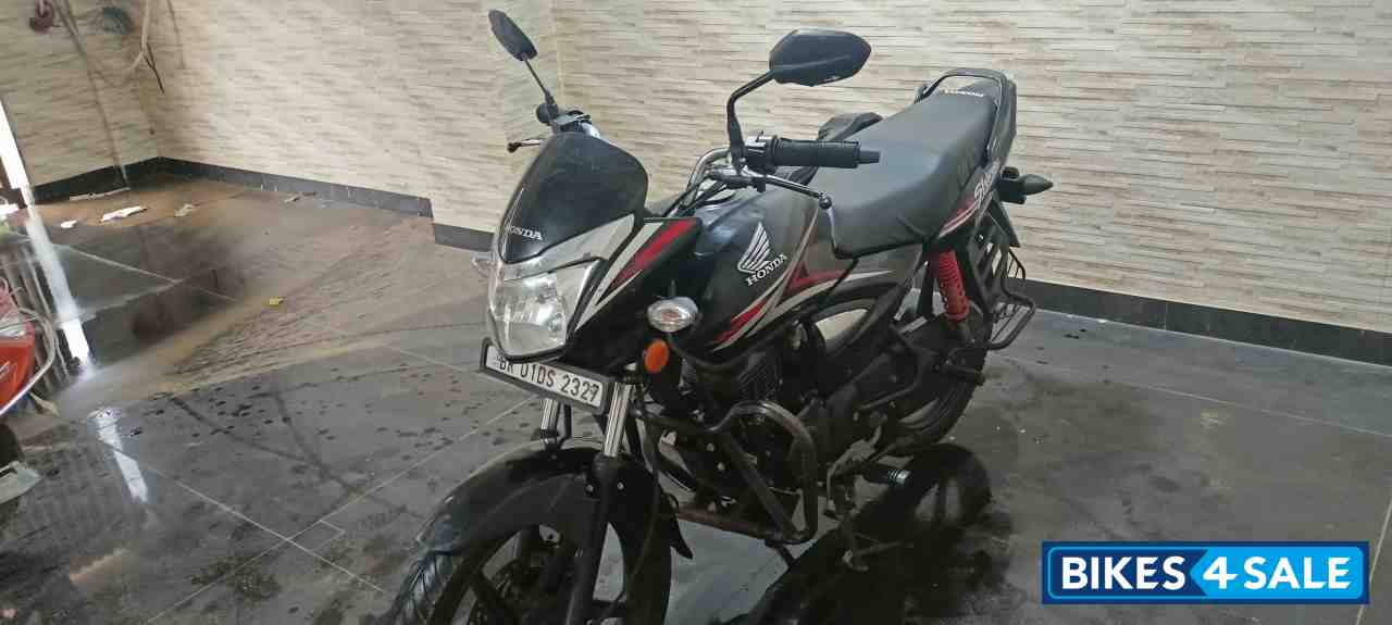 Honda CB Shine