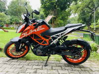 KTM Duke 390