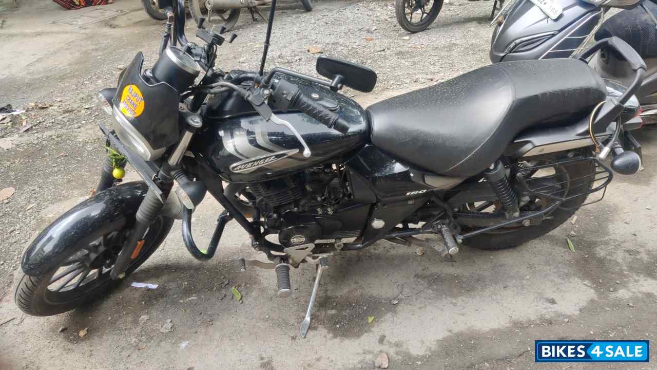 Bajaj Avenger Street 160
