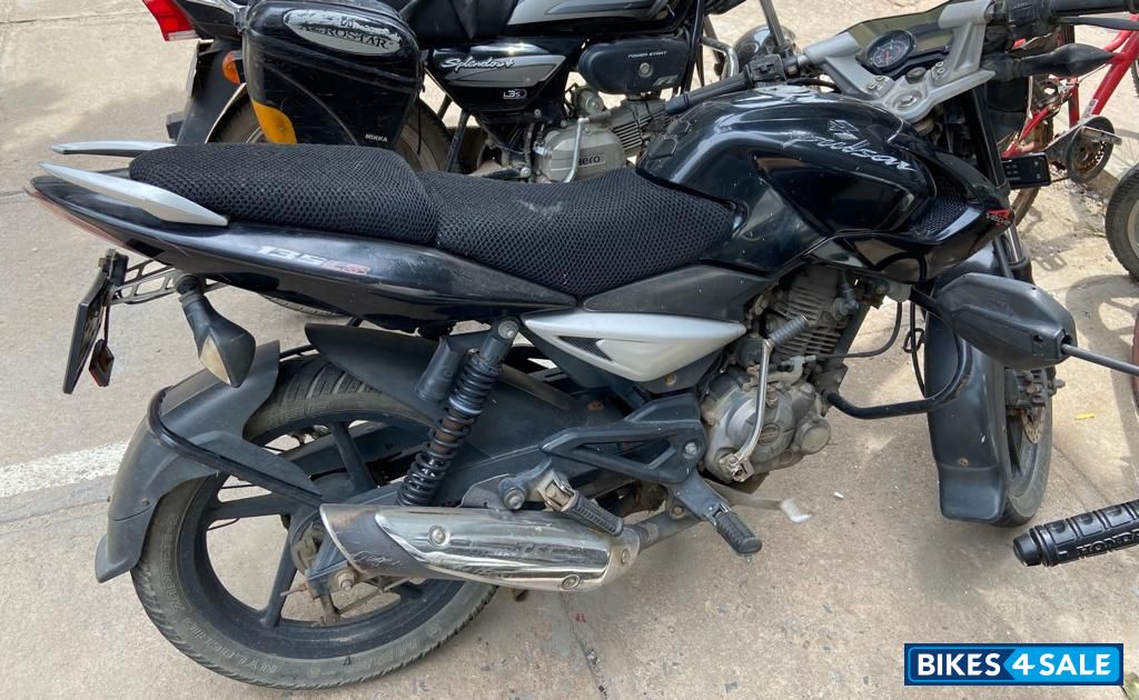 Bajaj Pulsar 135LS