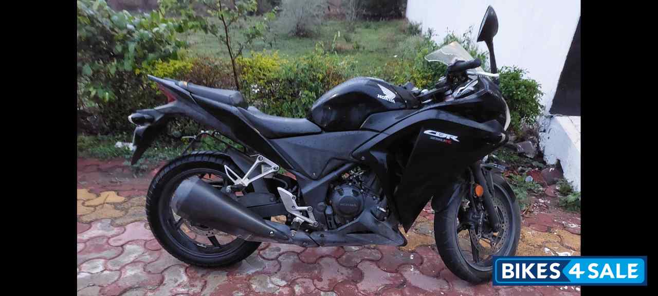 Honda CBR 250R
