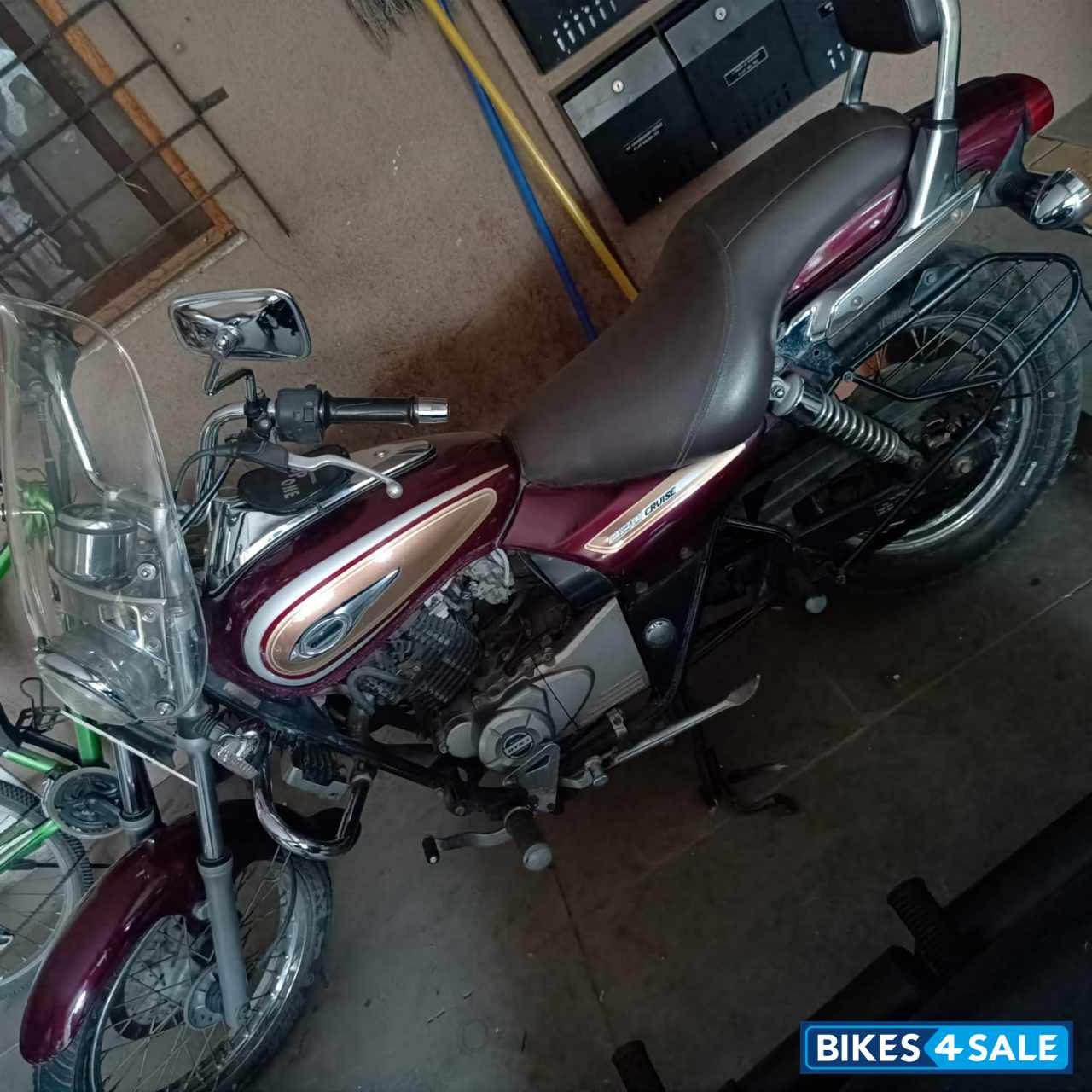 Bajaj Avenger Cruise 220