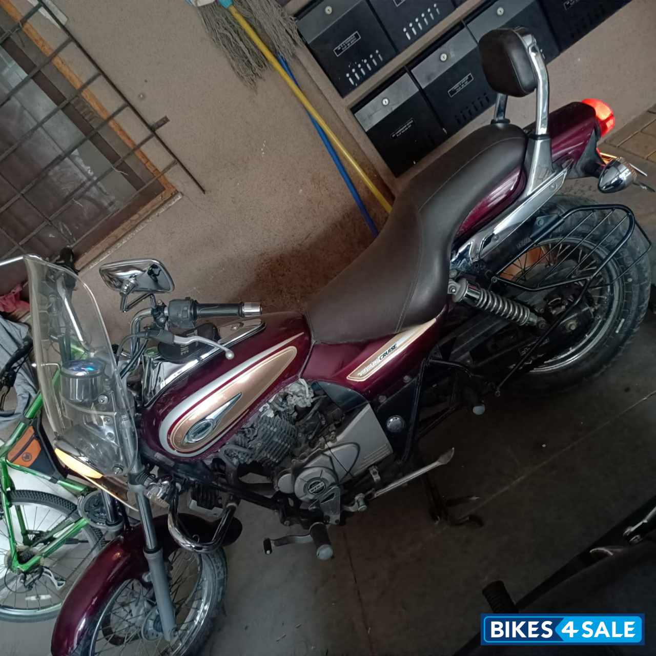 Bajaj Avenger Cruise 220