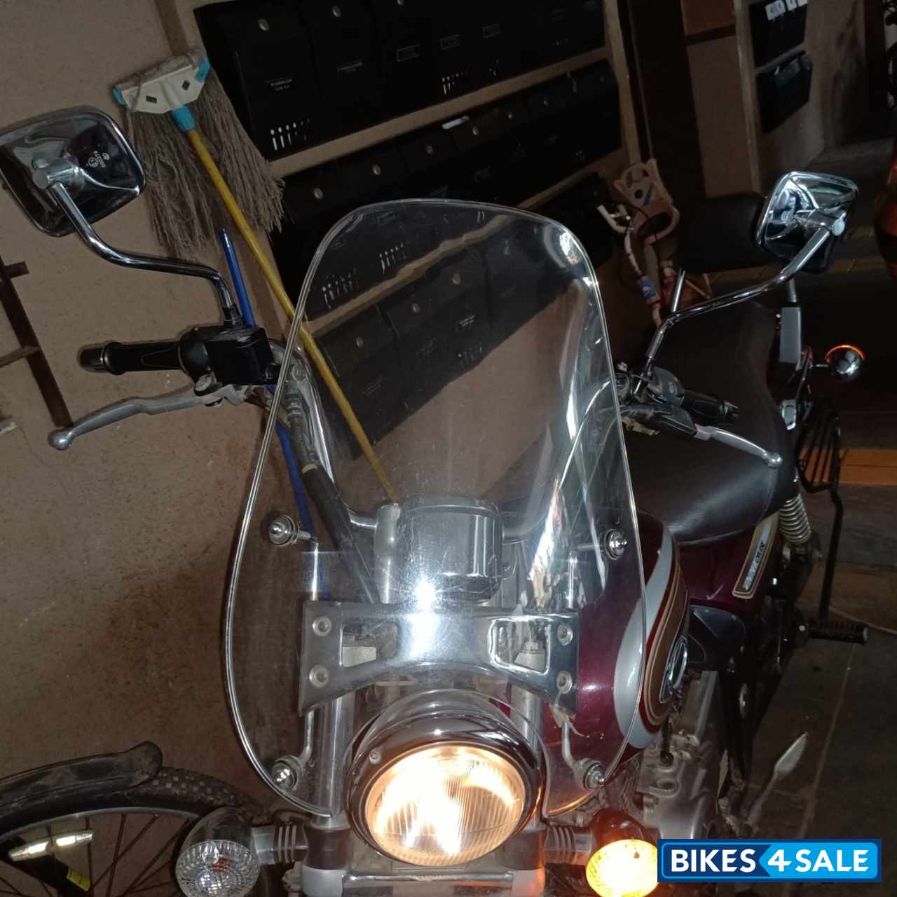 Bajaj Avenger Cruise 220