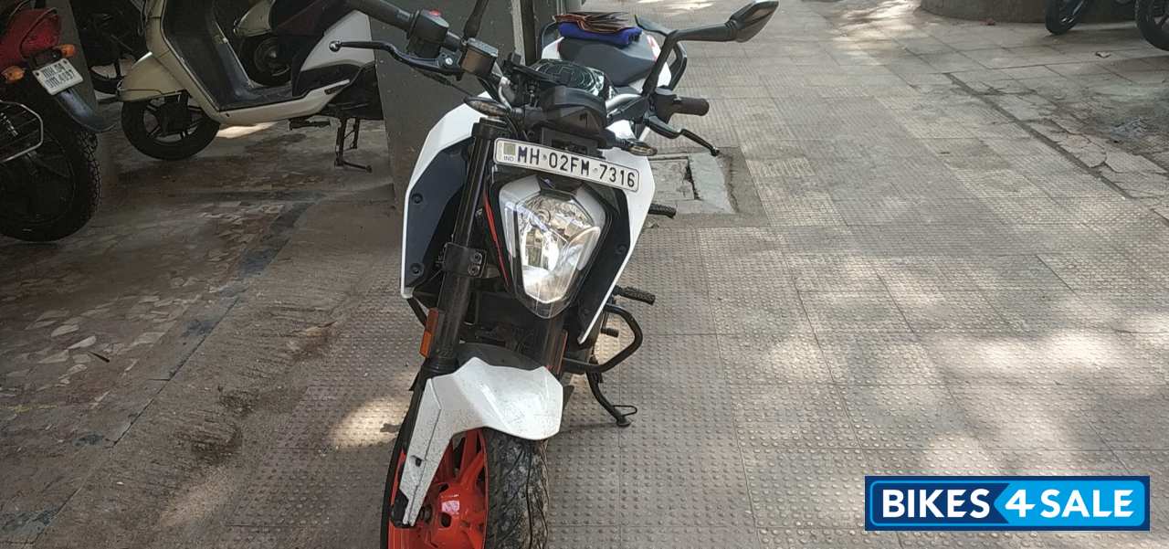KTM Duke 200 ABS