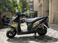 Yamaha Cygnus Ray ZR