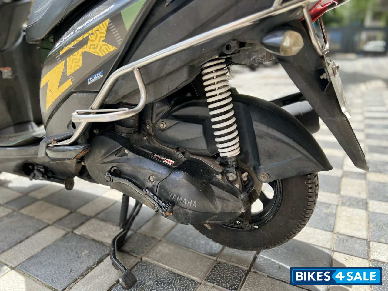 Yamaha Cygnus Ray ZR