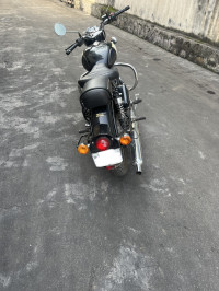 Black Royal Enfield Classic 350