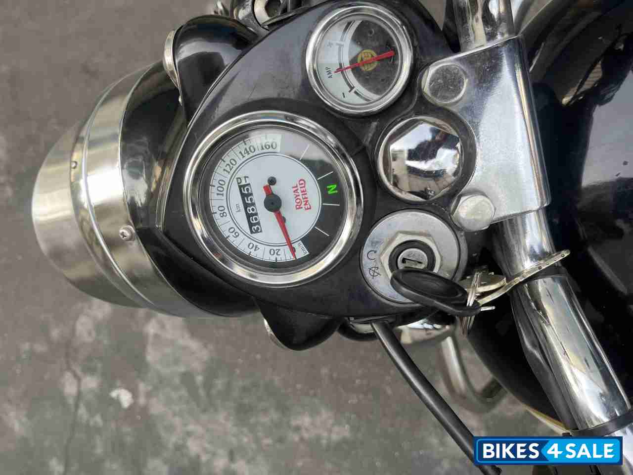 Black Royal Enfield Classic 350