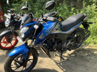 Athletic Blue Metall Honda CB Hornet 160R ABS