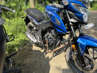 Athletic Blue Metall Honda CB Hornet 160R ABS