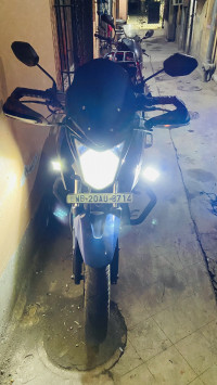 Pearl Siren Blue-a Honda CB Hornet 160R