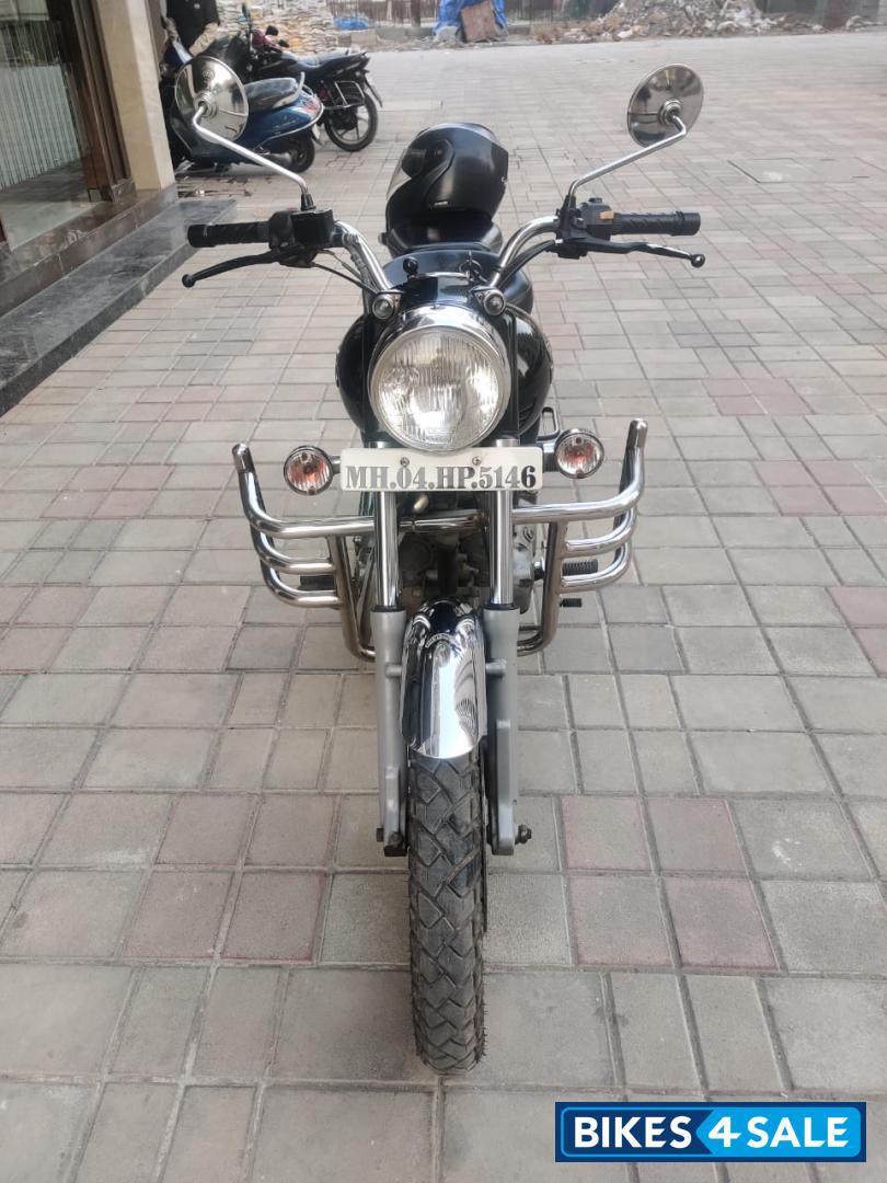 Black Royal Enfield Bullet 350 Twinspark