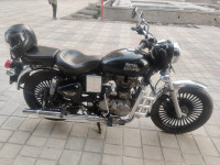 Black Royal Enfield Bullet 350 Twinspark