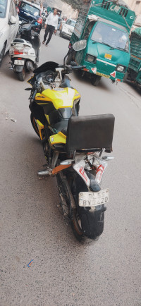 Bajaj Pulsar RS 200