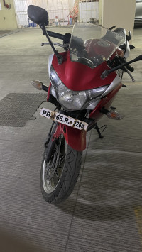 Red Honda CBR 250R ABS