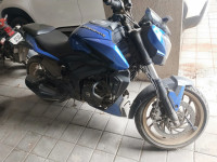Glacier Blue Bajaj Dominar 400