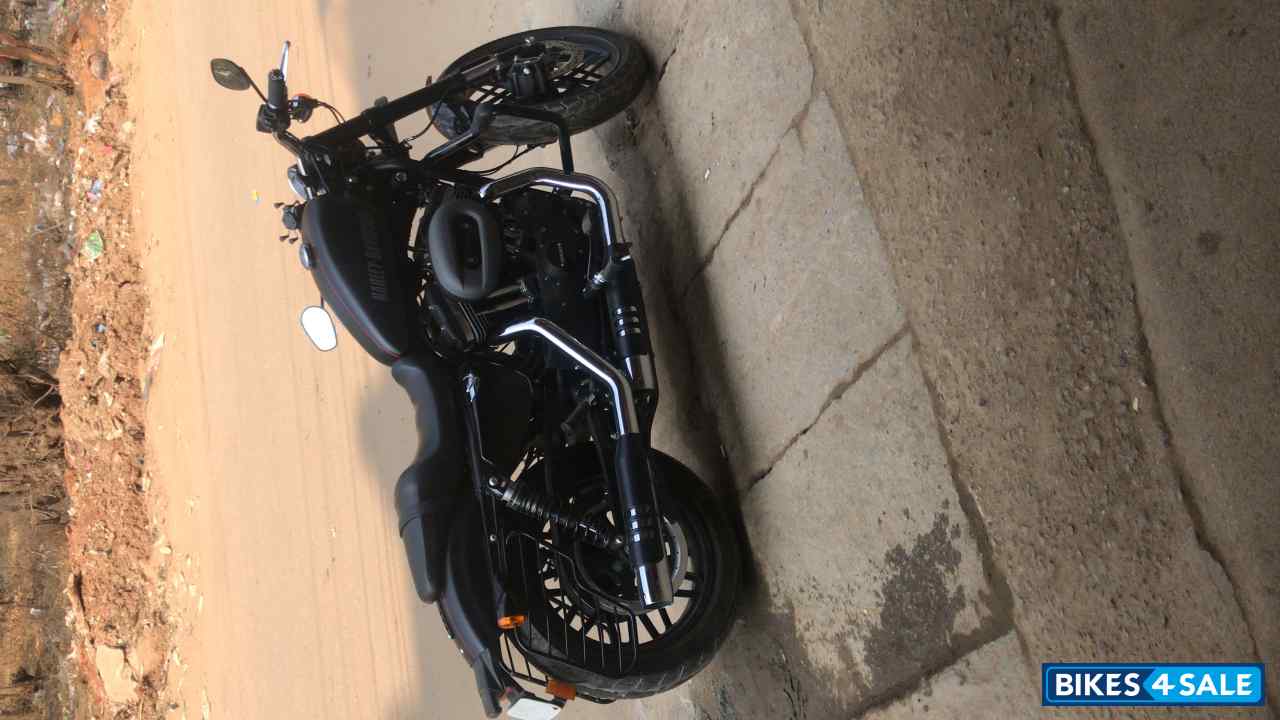 Harley Davidson Roadster