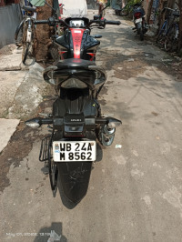 Black/ Orange Suzuki Gixxer SP
