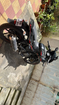 Bajaj Pulsar 220 DTSi