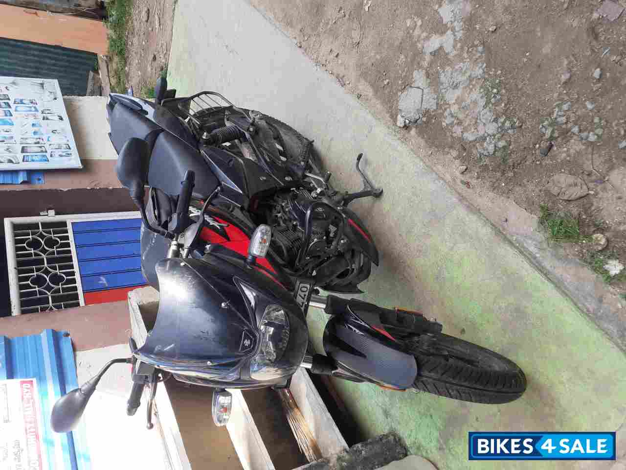 Bajaj Pulsar 150 Twin Disc BS6 Bajaj Pulsar 150 Twin Disc BS6