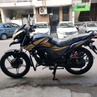 Honda  Cb125 shine SP