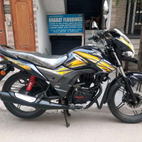 Honda  Cb125 shine SP