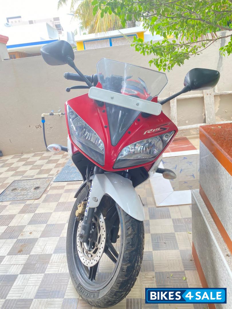 Yamaha YZF R15 S