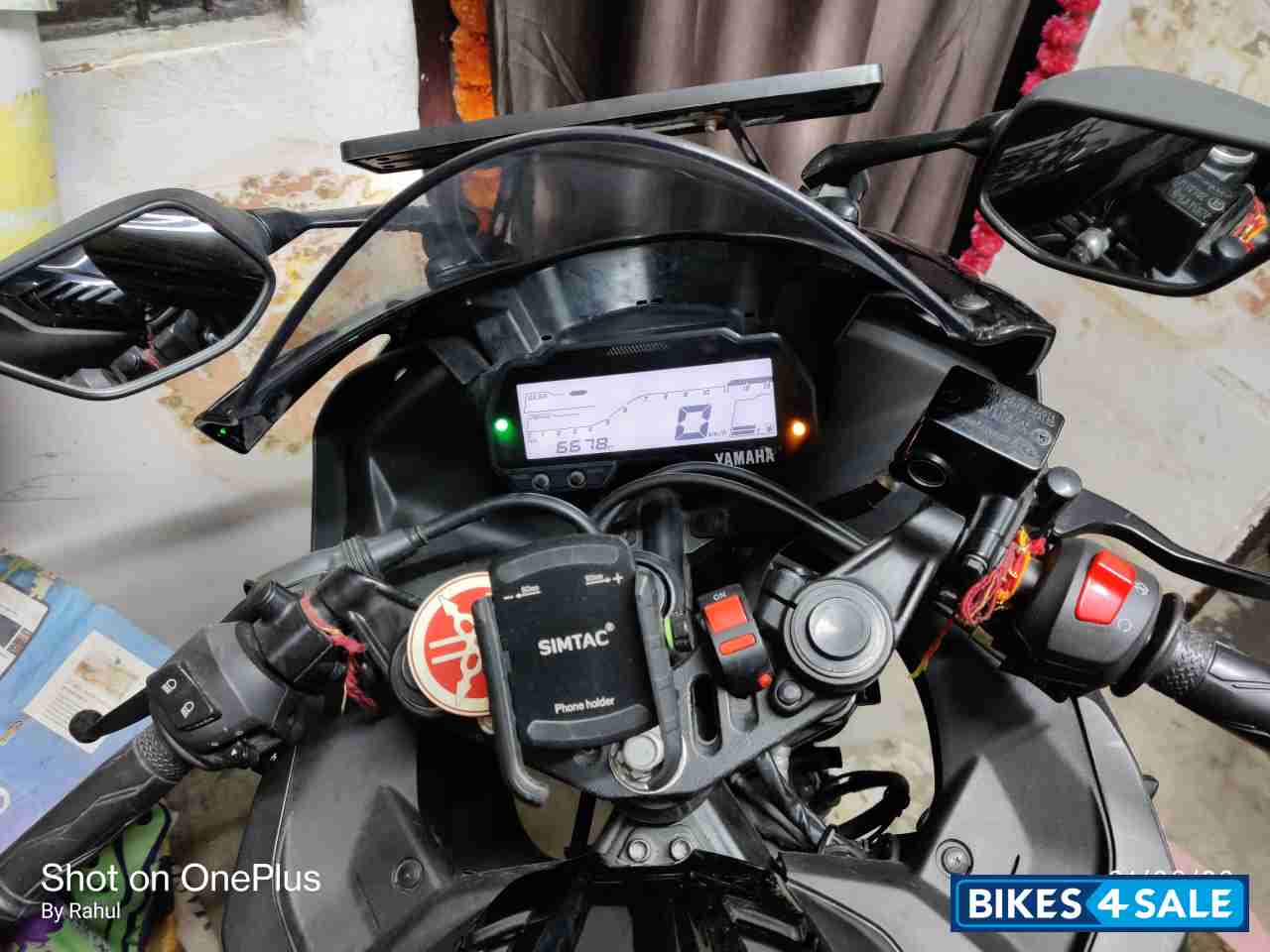 Dark Knight Yamaha YZF R15 V3