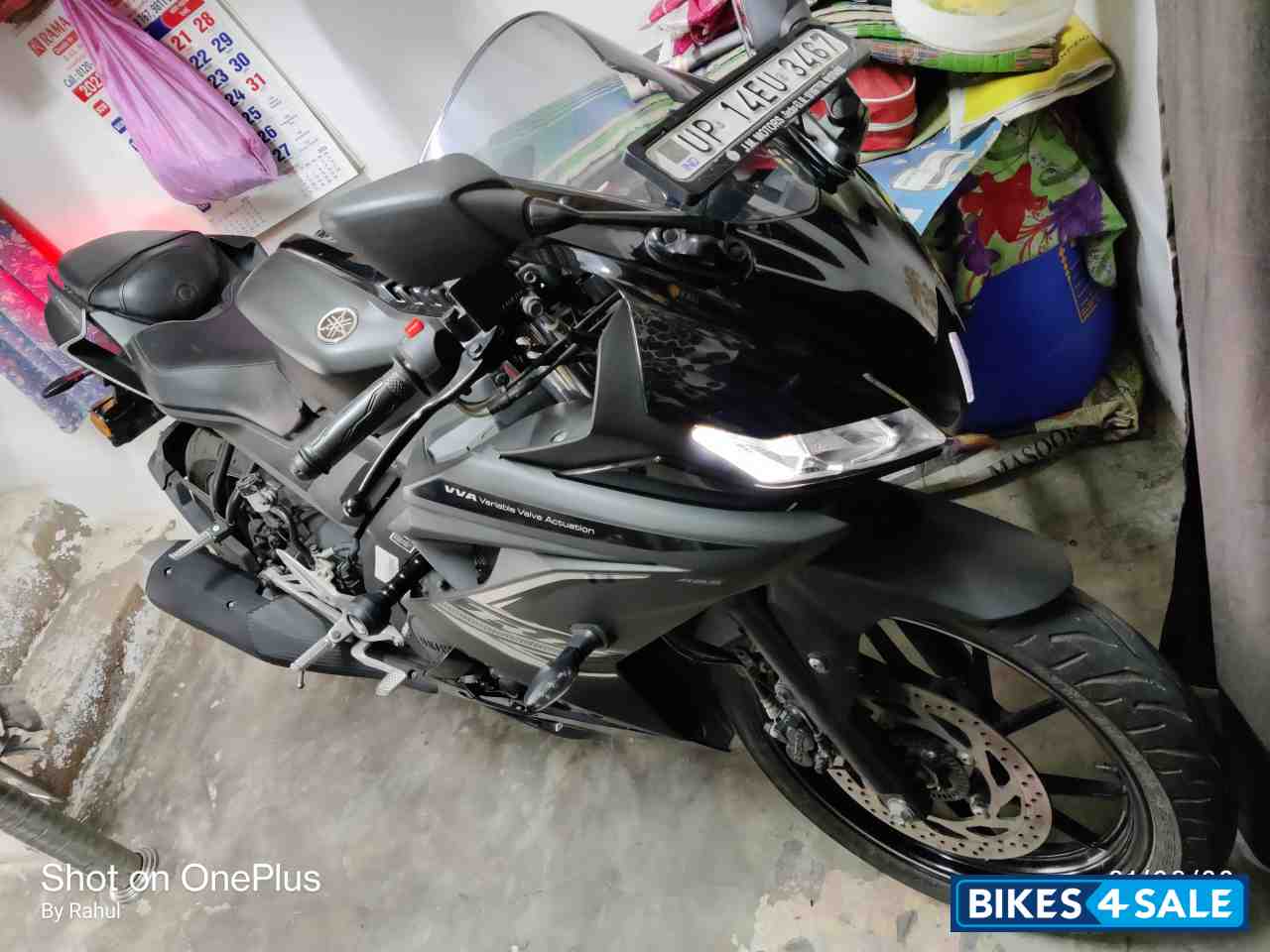Dark Knight Yamaha YZF R15 V3