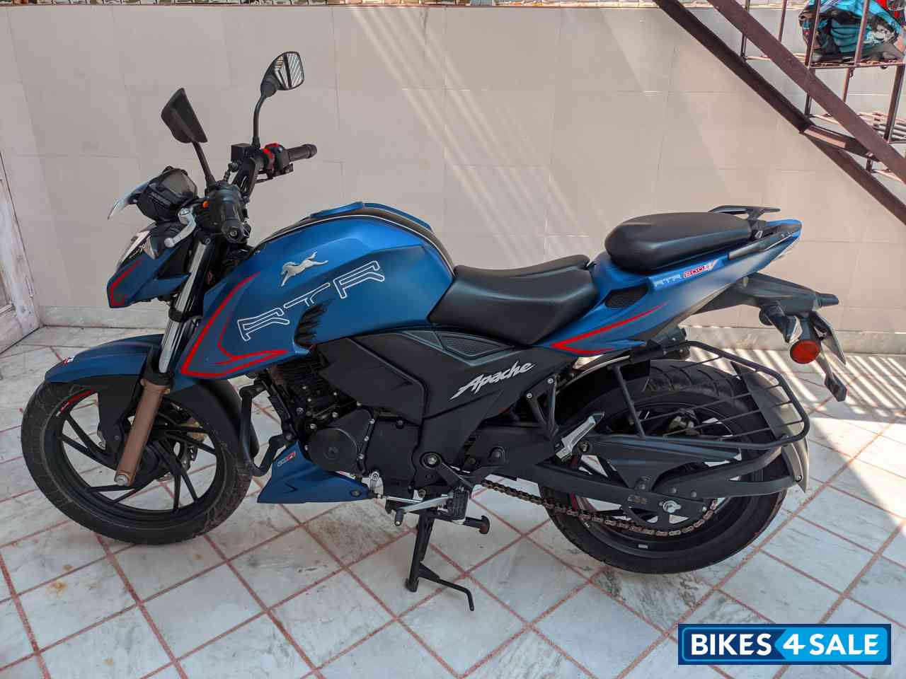 Matte Blue TVS Apache RTR 200 Fi 4V