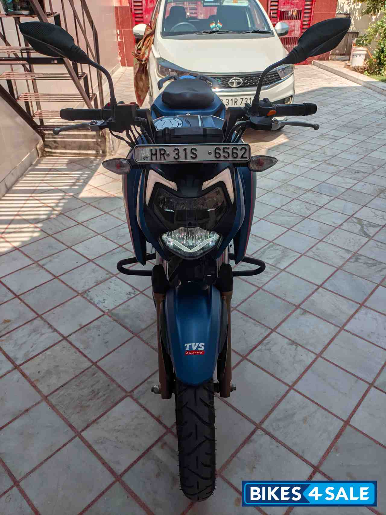 Matte Blue TVS Apache RTR 200 Fi 4V Matte Blue TVS Apache RTR 200 Fi 4V