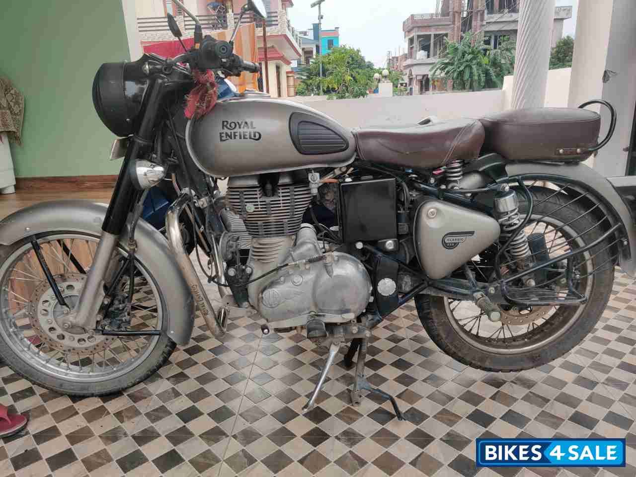 Royal Enfield Classic 350 BS VI