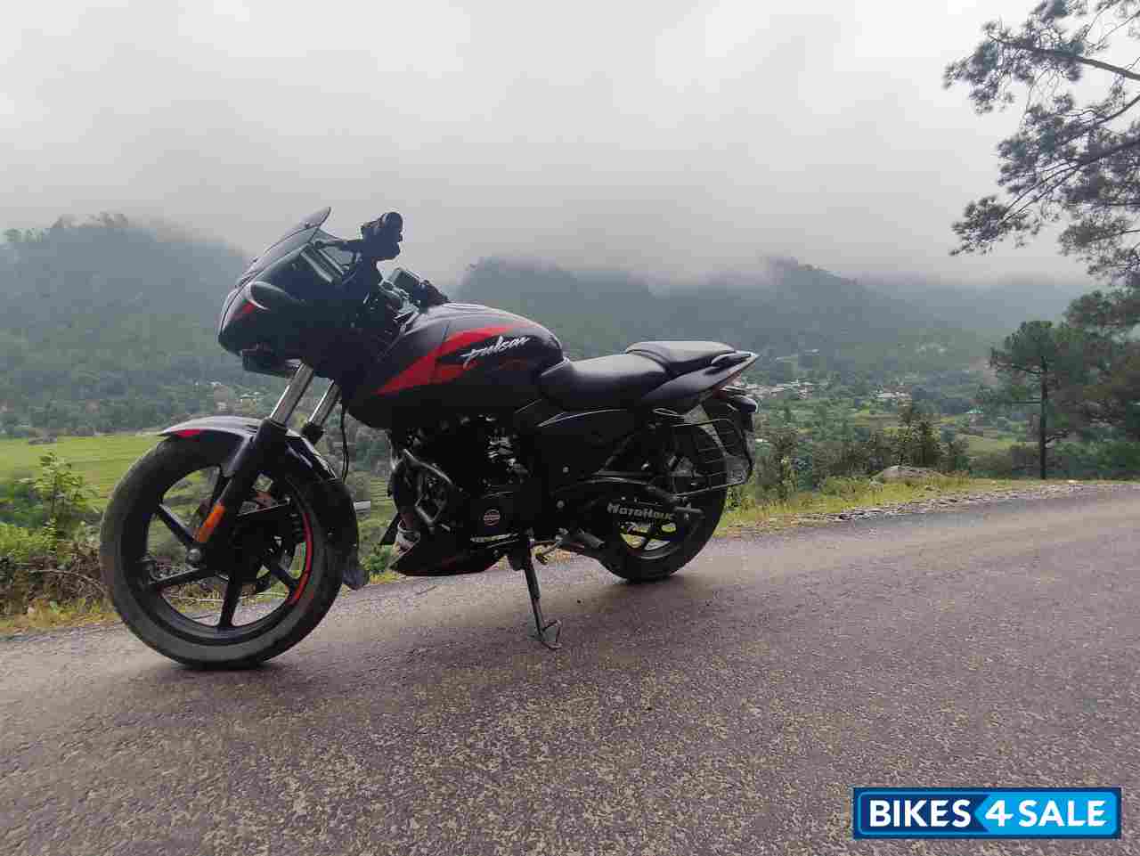 Bajaj Pulsar 150 Twin Disc BS6