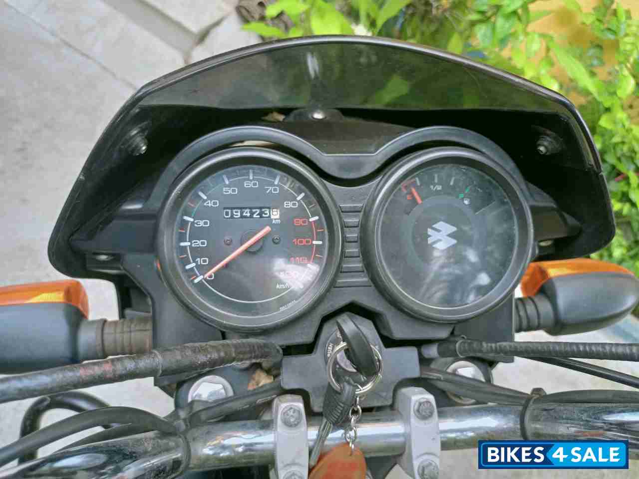 Blue Black Bajaj CT 100 ES