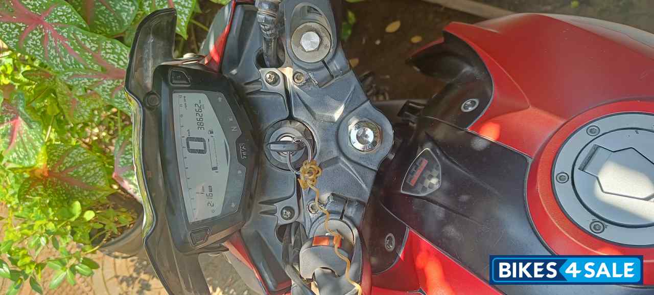 TVS Apache RTR 200 4V
