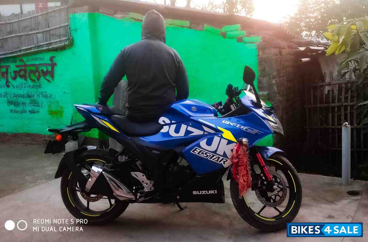 Suzuki Gixxer SF