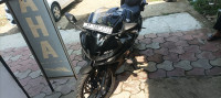 Black Yamaha YZF R15 V3