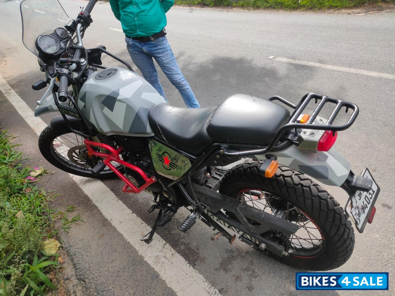 Royal Enfield Himalayan Sleet