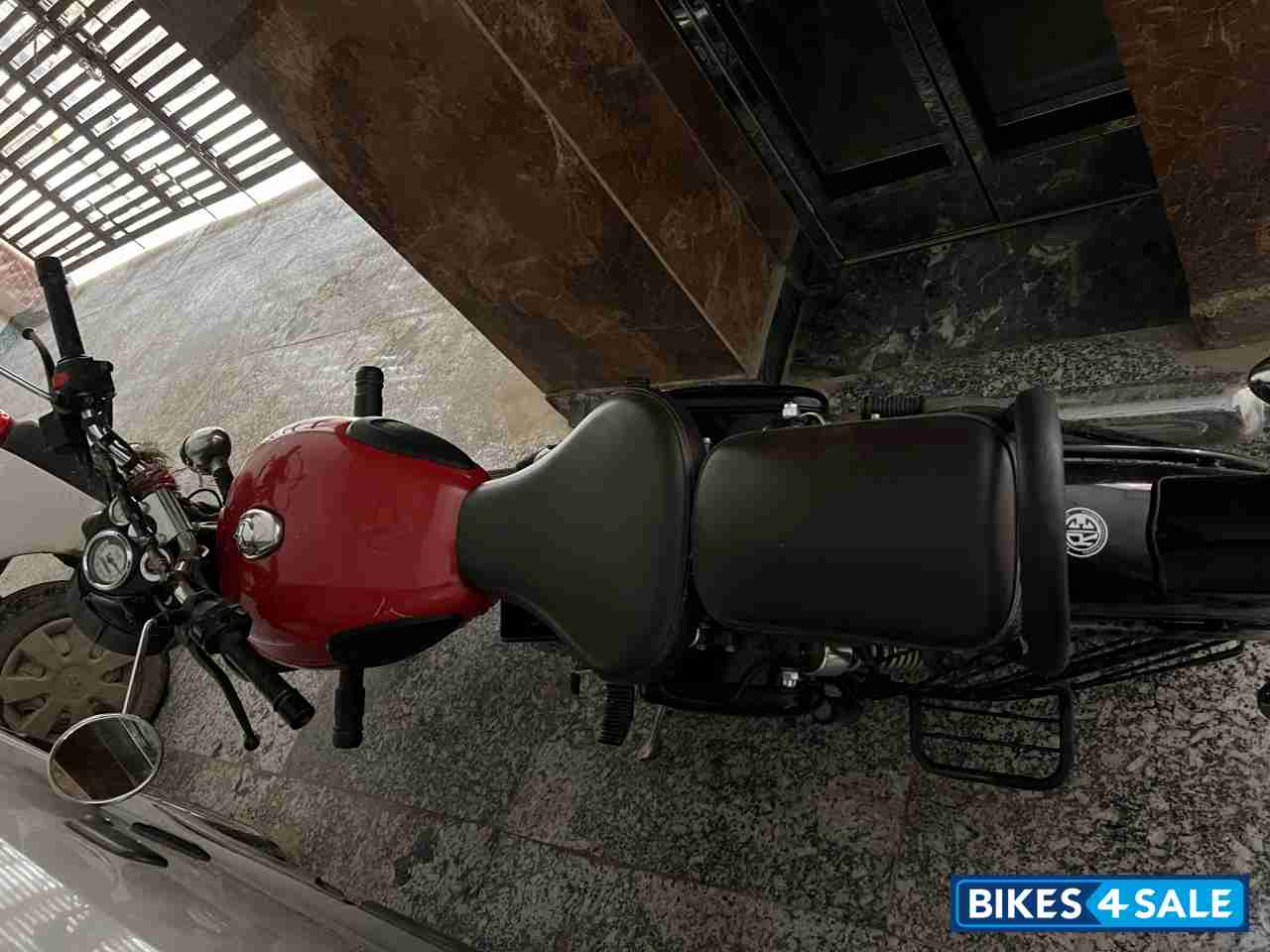 Royal Enfield Classic 350