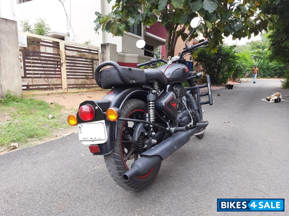 Stealth Black Royal Enfield Classic 350 Dual Channel BS6