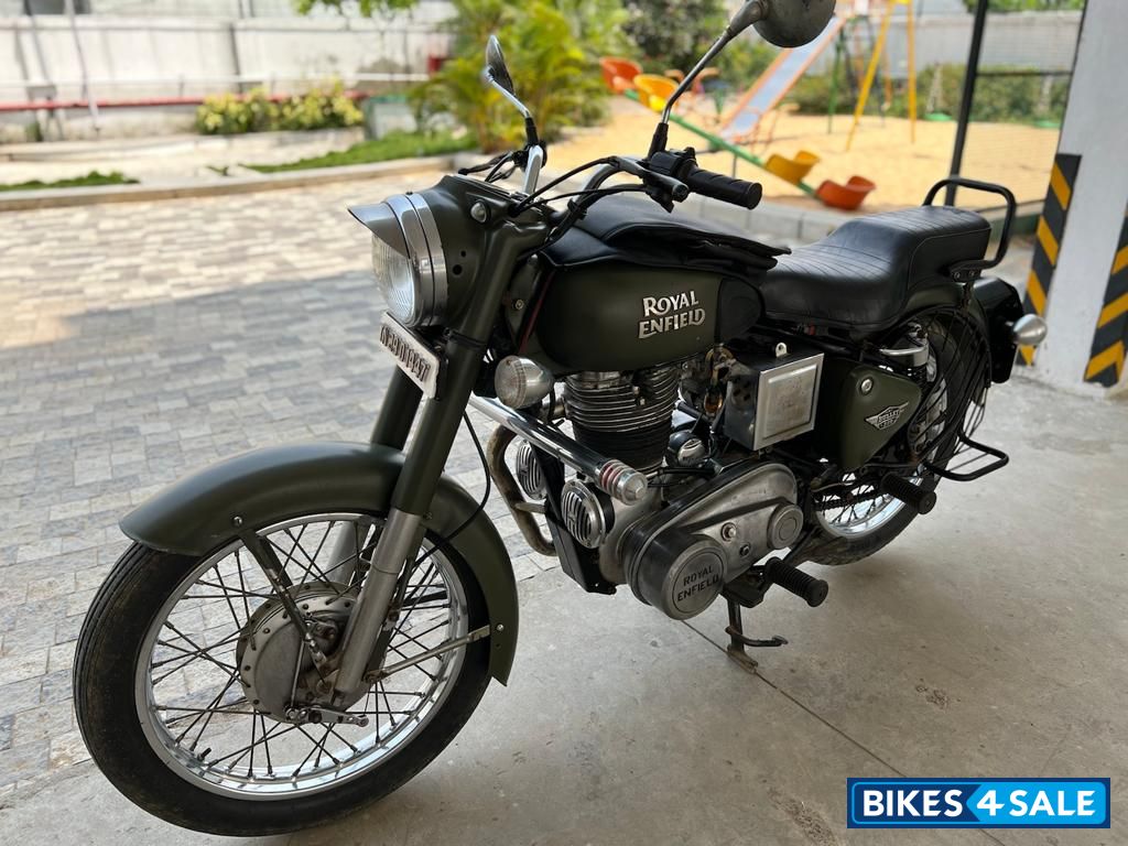 Military Green Royal Enfield Bullet 350