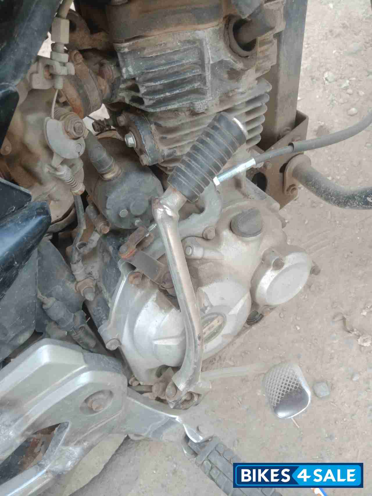 Bajaj Pulsar 135LS