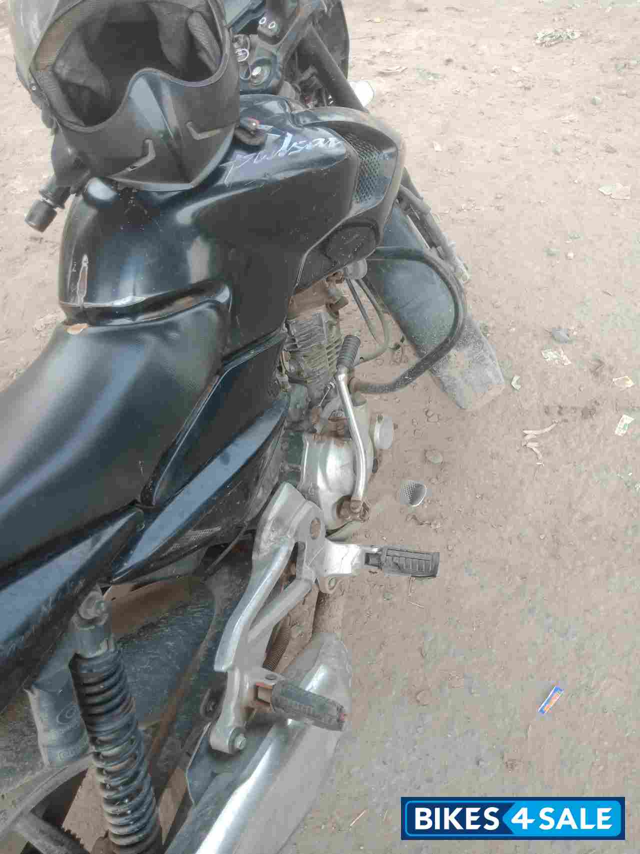 Bajaj Pulsar 135LS