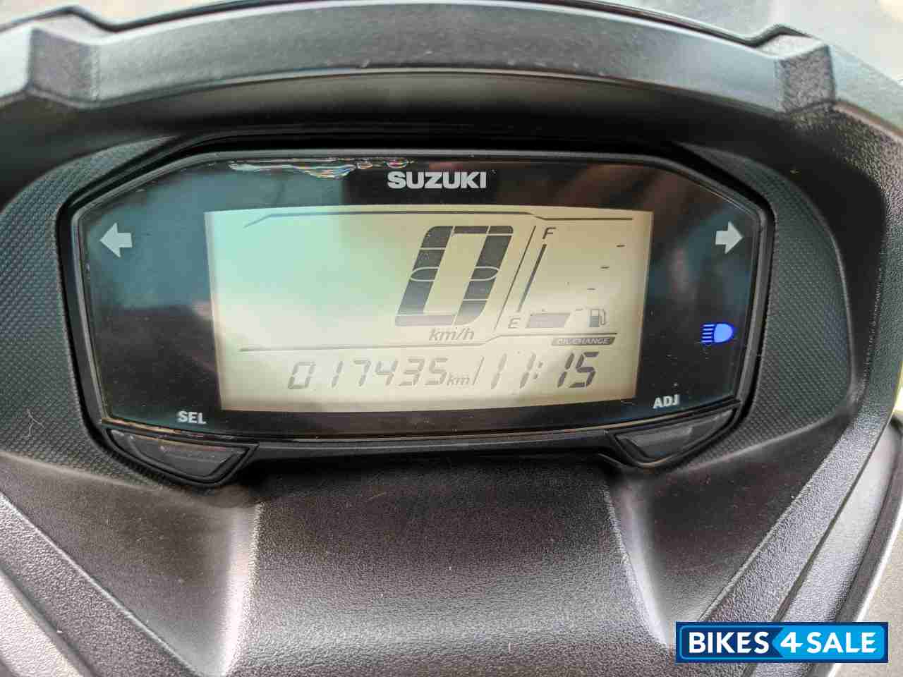 White Suzuki Burgman Street