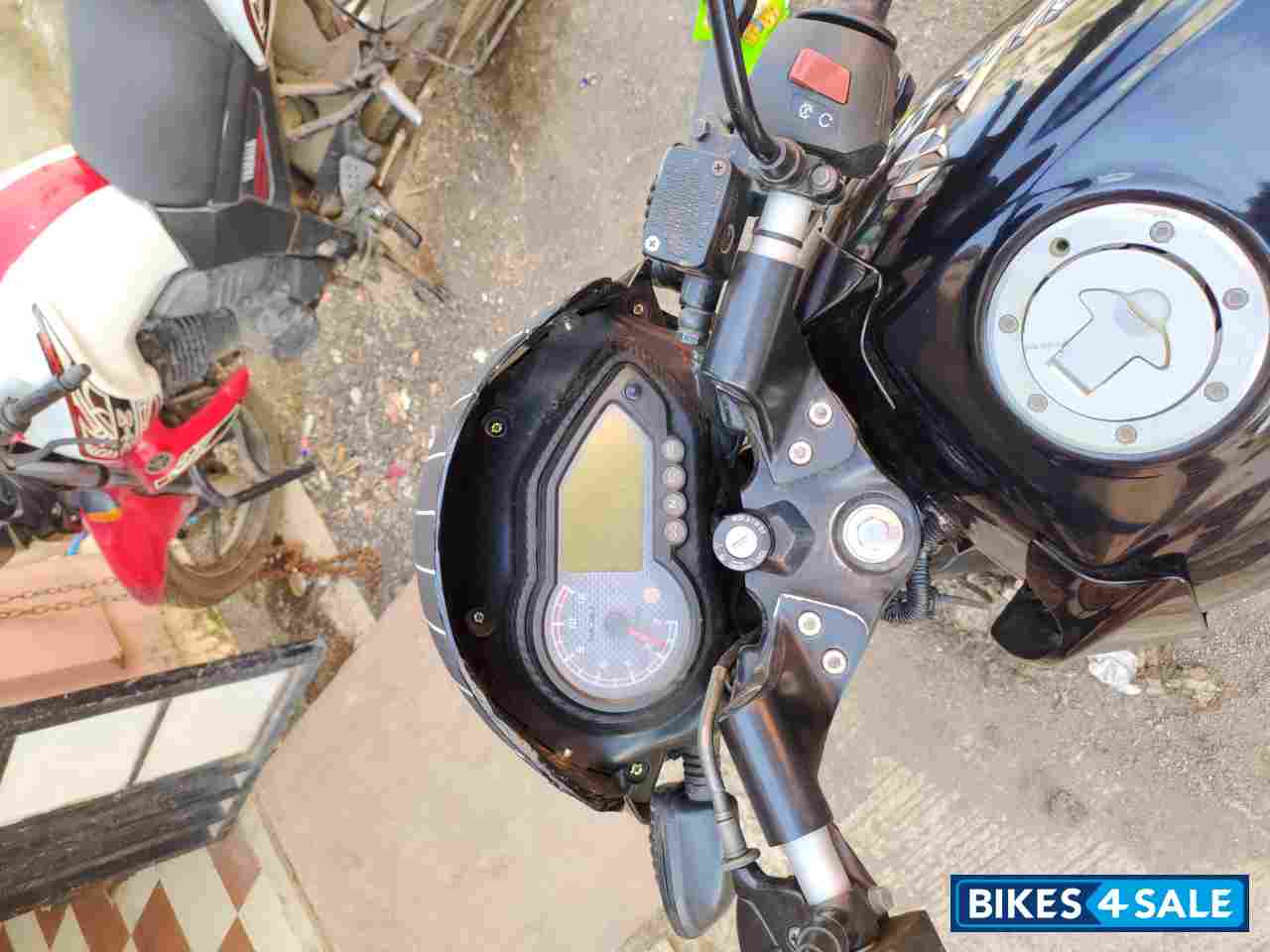 Black Bajaj Pulsar 150 DTSi